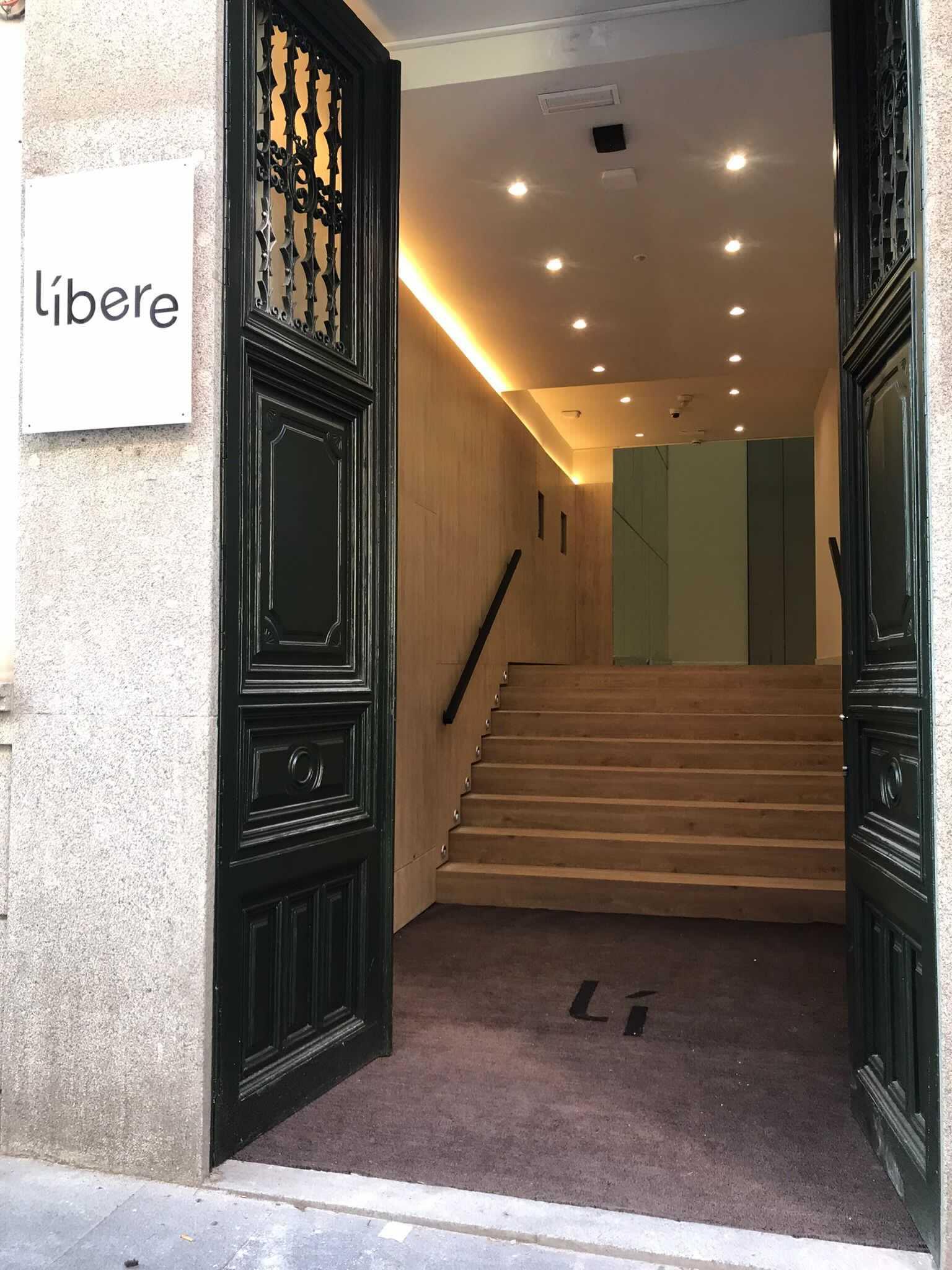 Líbere Madrid Palacio Real Exterior foto